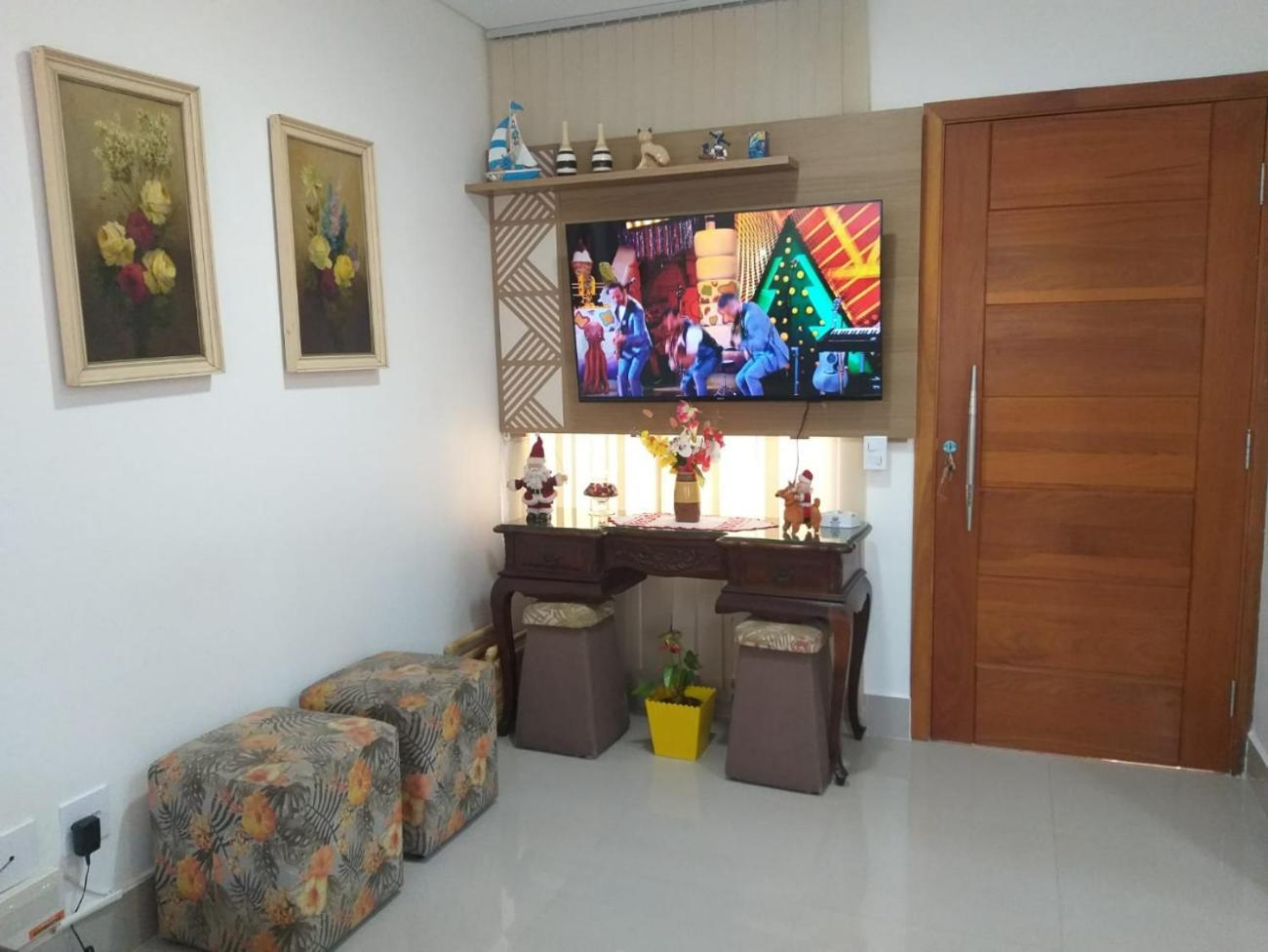 Sobrado 08 Com Duas Suites, Conf Гуаружа Екстериор снимка