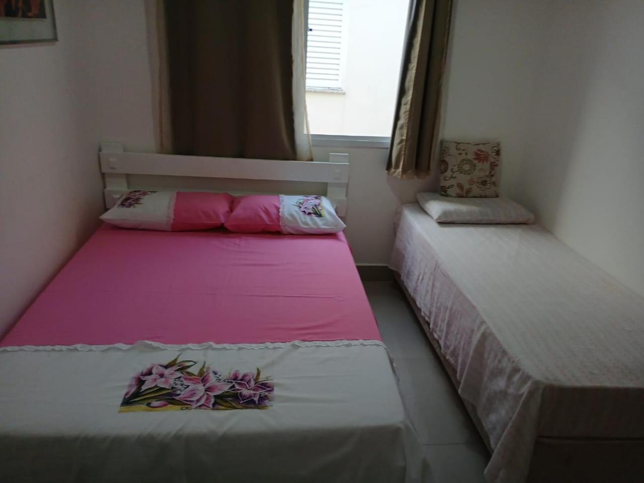 Sobrado 08 Com Duas Suites, Conf Гуаружа Екстериор снимка